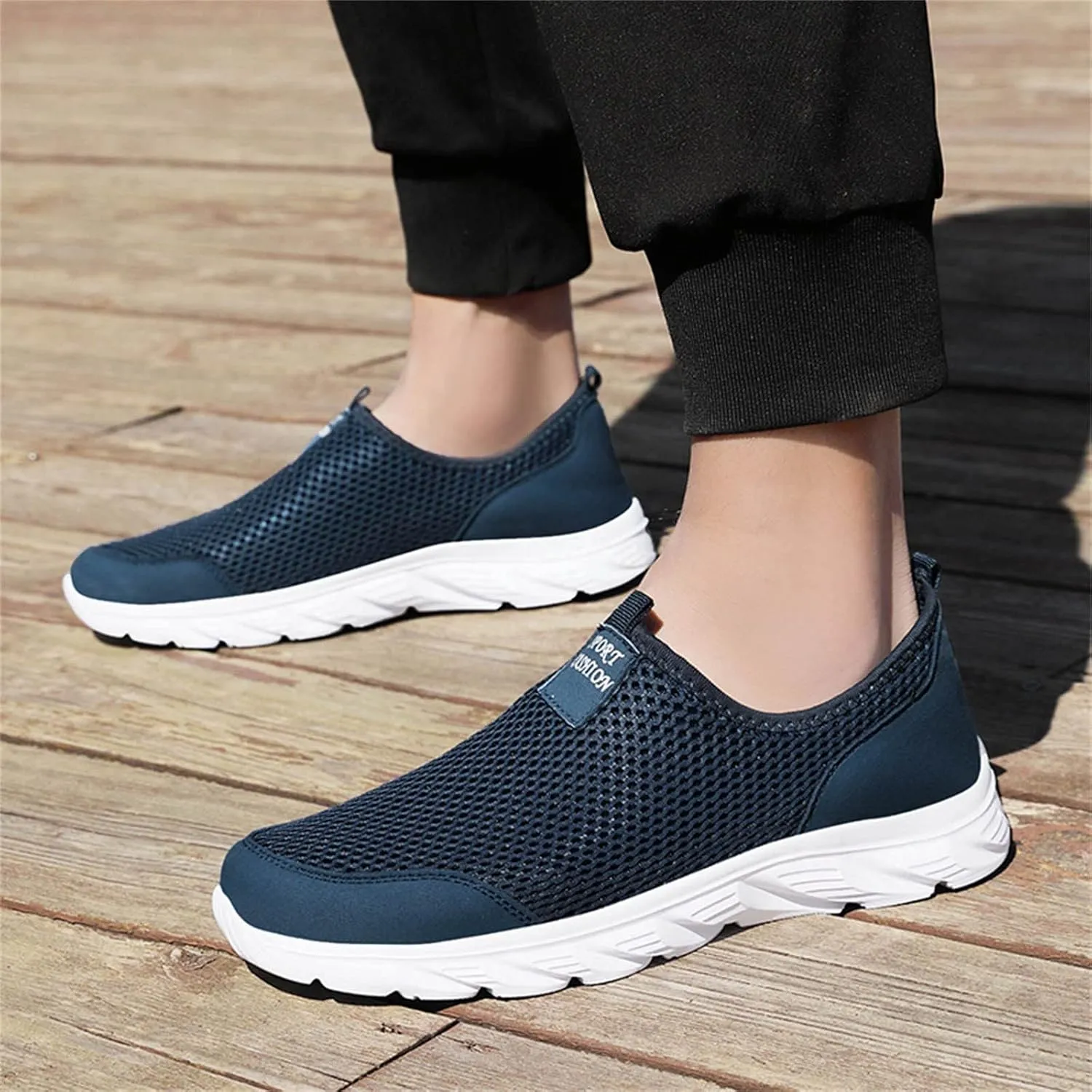 Women's Slip On Sneakers Lightweight Breathable Running Shoes for Men Arch Support Ladies Shoes Casual White Platform Sneakers Waterproof Tennis Shoe Loafers Shoe